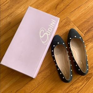 Sudini comfortable shoe
